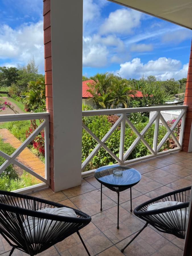 Teanehi Bed & Breakfast Hanga Roa Exterior photo
